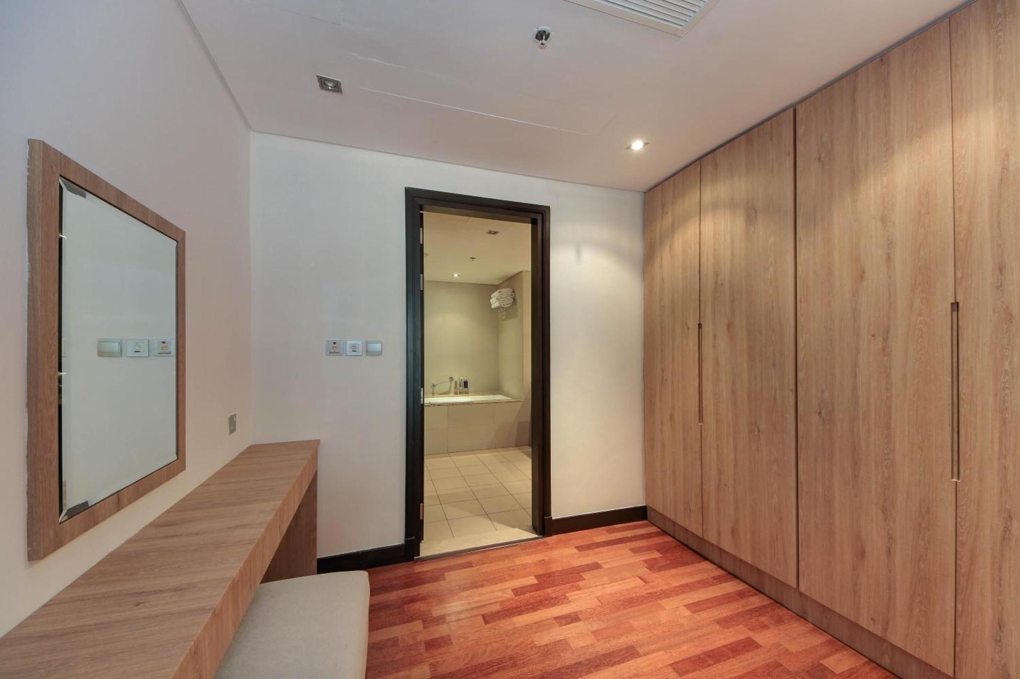 Luxe Getaways Royal Amwaj Palm Jumeirah Resort Apartment Holiday Home Dubai Exterior foto